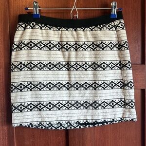 Gap black & white  mini skirt